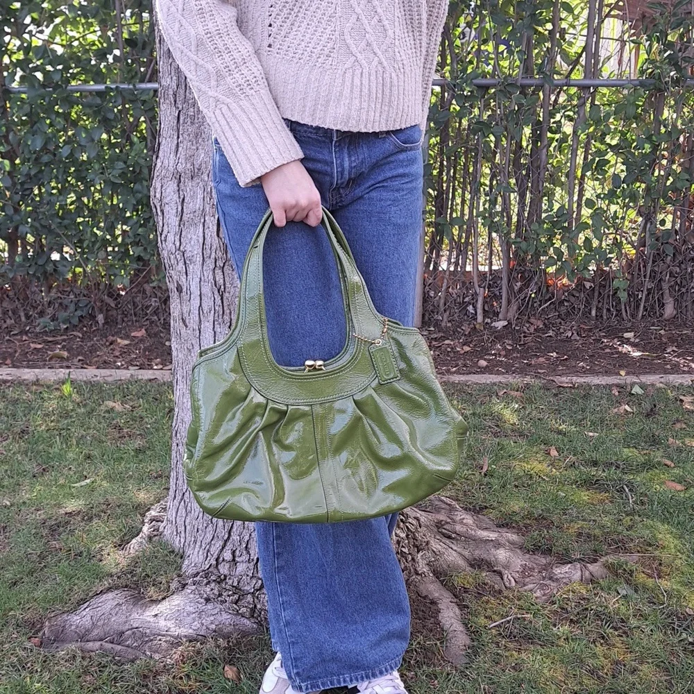 Coach Ergo Pleated Framed Satchel-Style No. 12520 Released About 2008โ๏ธ๐๐๐๐ - Picture 4 of 16